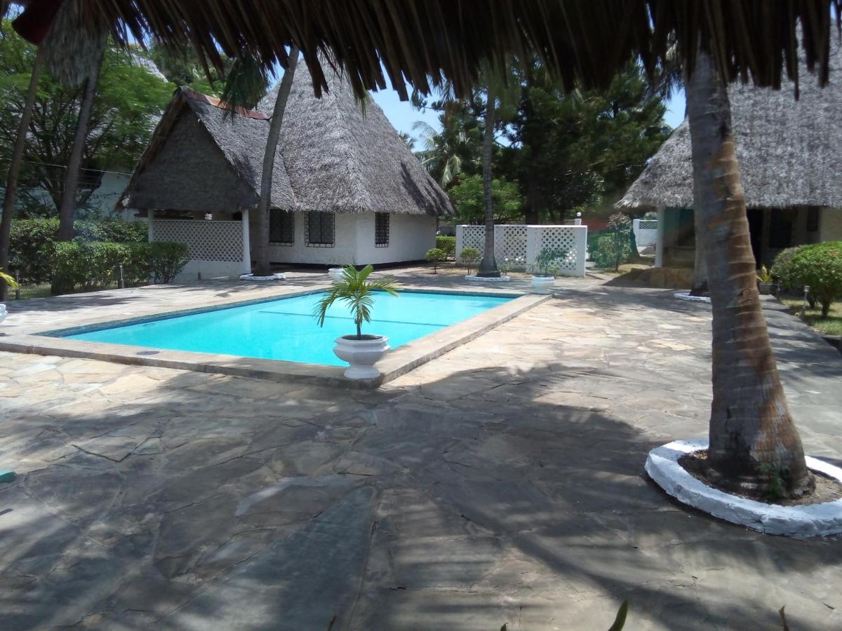 Glory Ocean Villas - Diani Diani Beach Kültér fotó