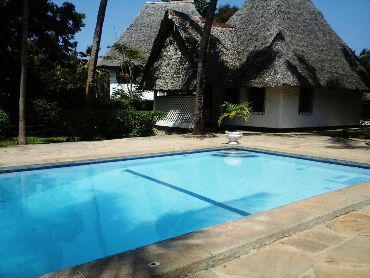 Glory Ocean Villas - Diani Diani Beach Kültér fotó